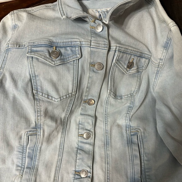 Button up jacket bundle - Picture 3 of 9